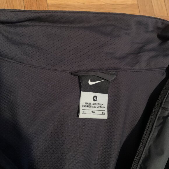 Nike Retro Windbreaker Interchangeable Vest - Picture 5 of 5